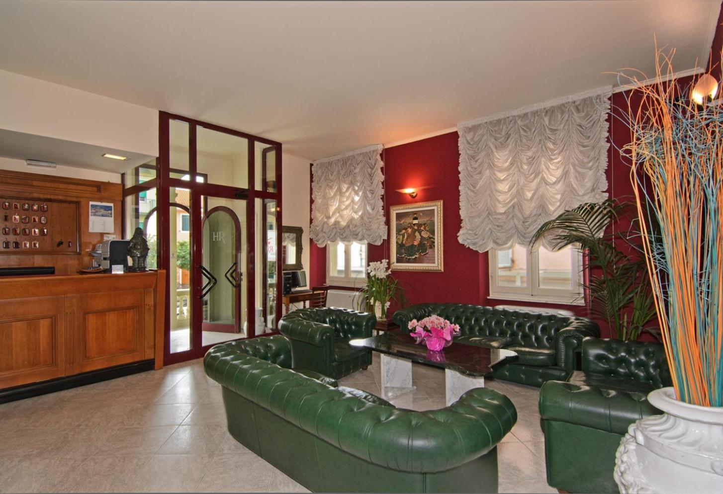 Hotel Regina Lido di Camaiore Buitenkant foto