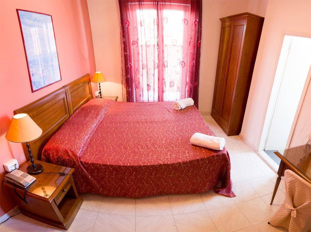 Hotel Regina Lido di Camaiore Buitenkant foto