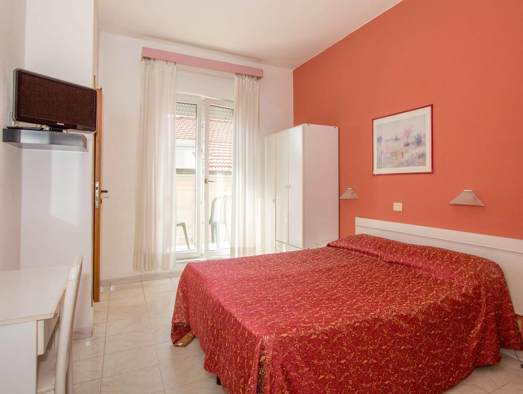 Hotel Regina Lido di Camaiore Buitenkant foto