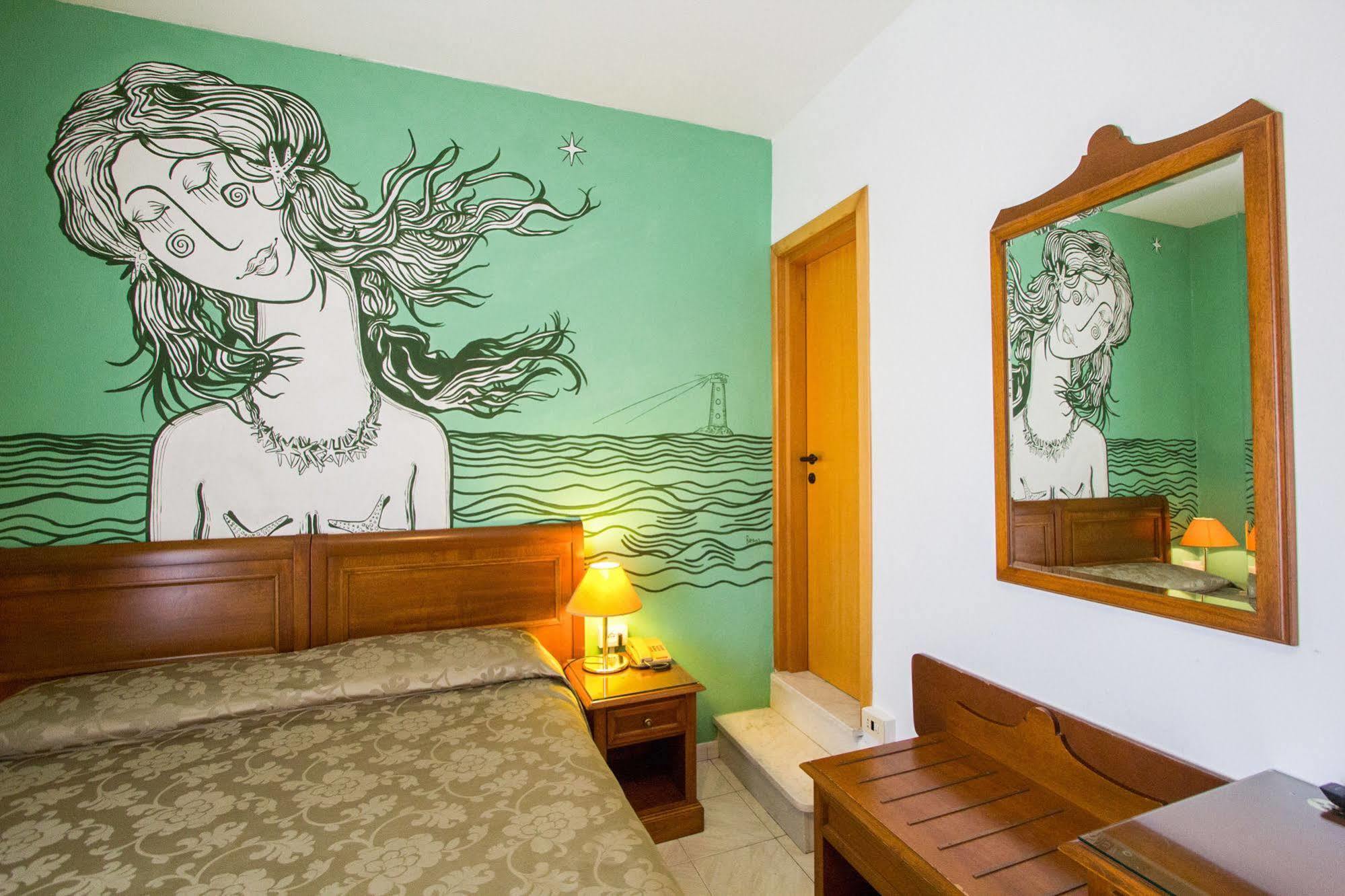 Hotel Regina Lido di Camaiore Buitenkant foto